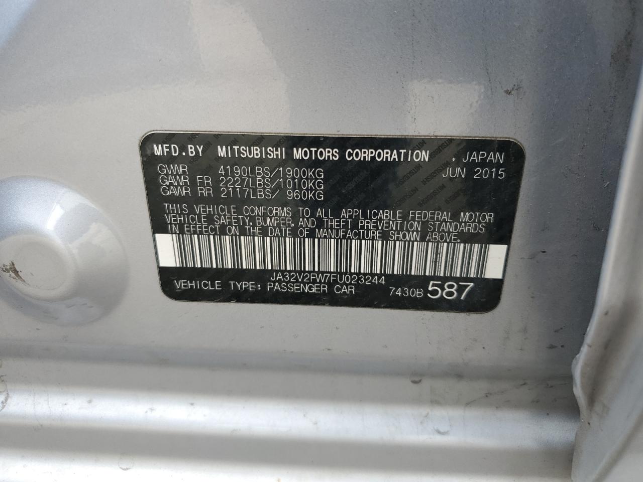 MITSUBISHI LANCER SE