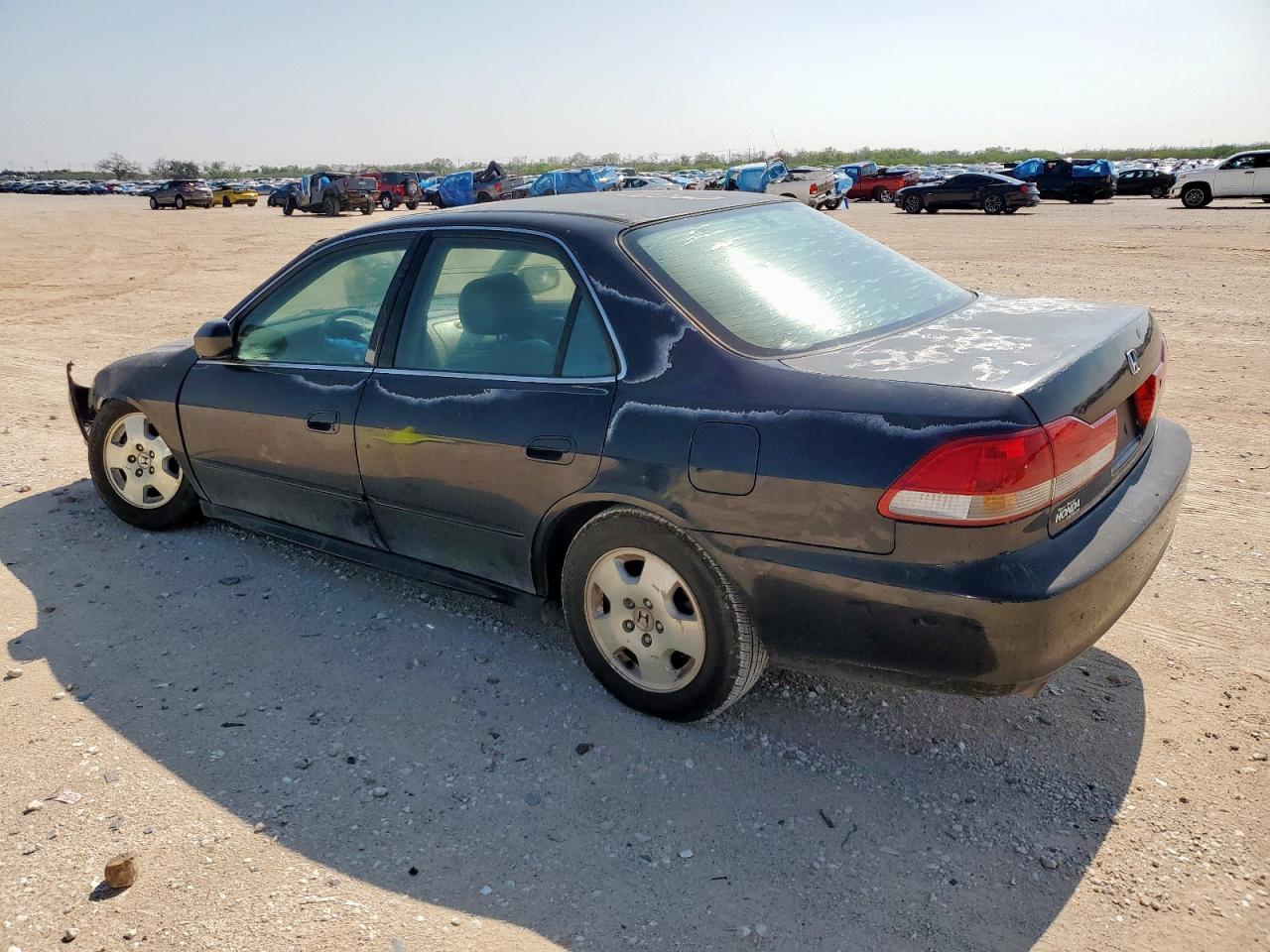 Lot #3293326422 2001 HONDA ACCORD EX