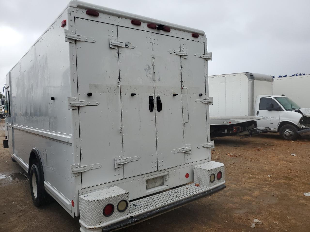 Lot #3268224077 2001 FORD ECONOLINE