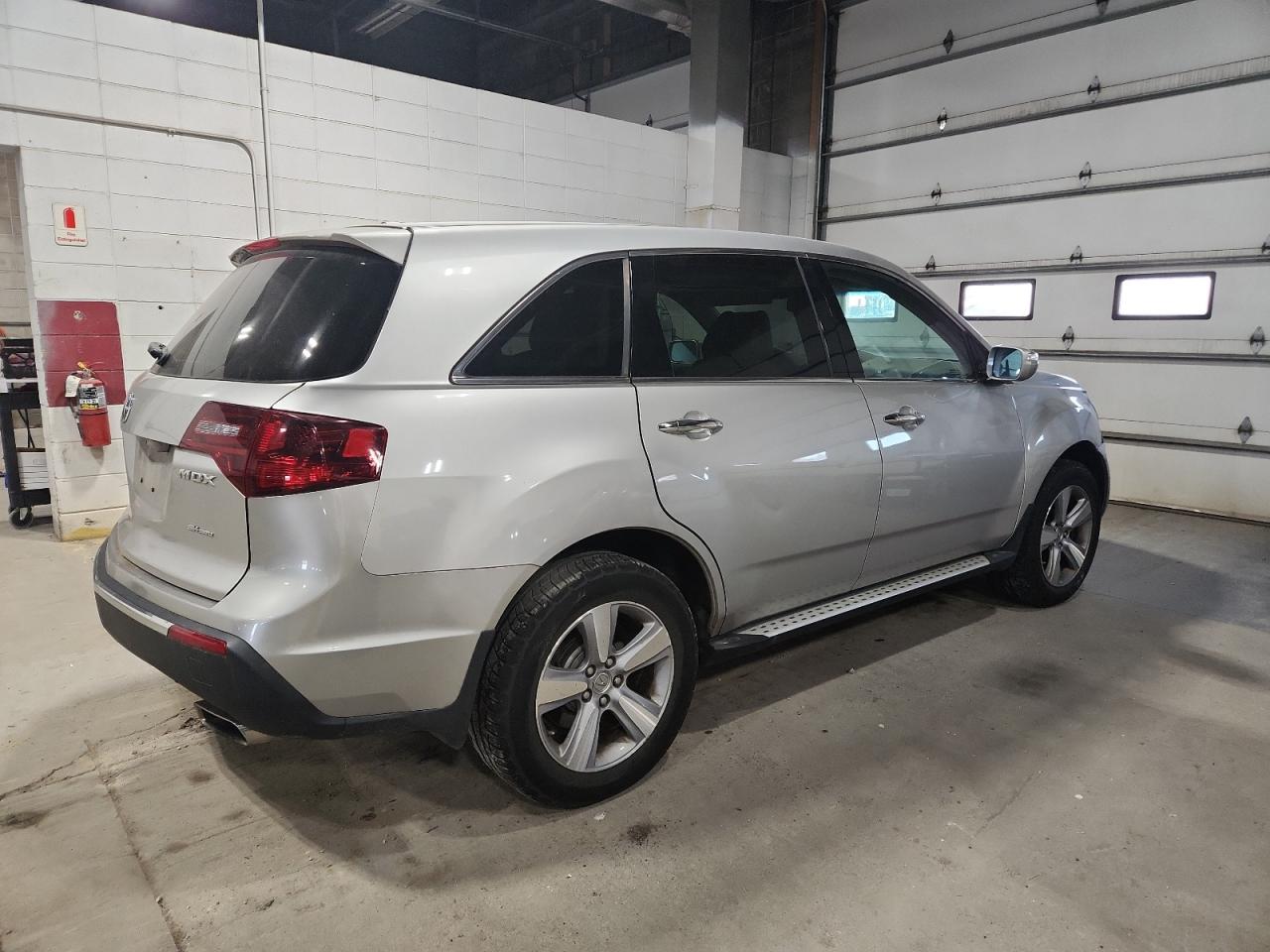 ACURA MDX TECHNOLOGY