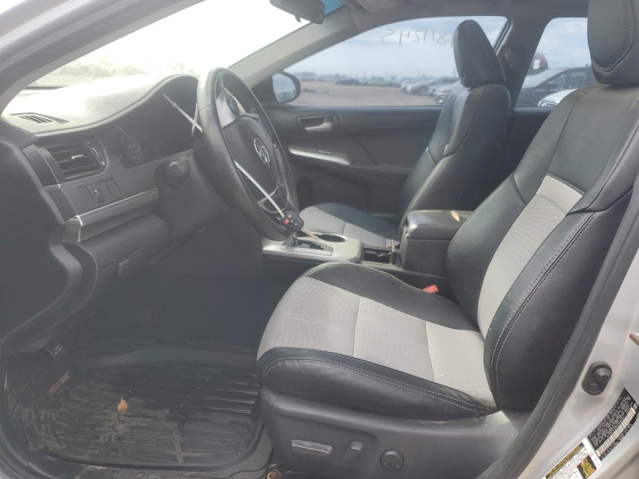 Lot #3305310301 2014 TOYOTA CAMRY L