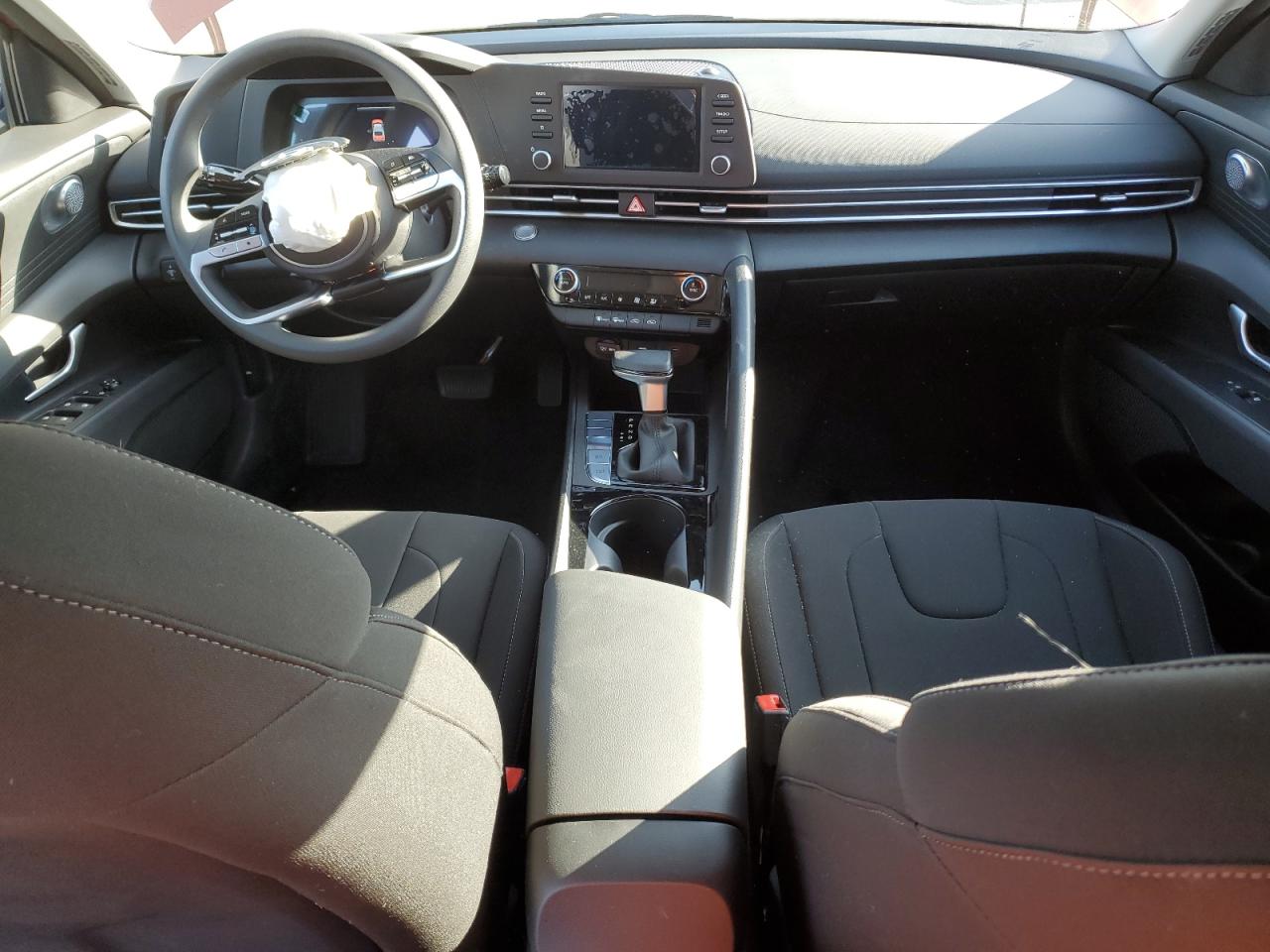 HYUNDAI ELANTRA BLUE