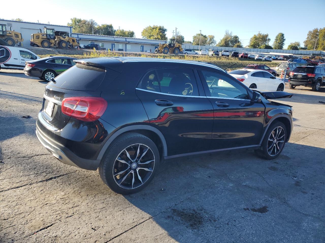 MERCEDES-BENZ GLA-CLASS 250 4MATIC