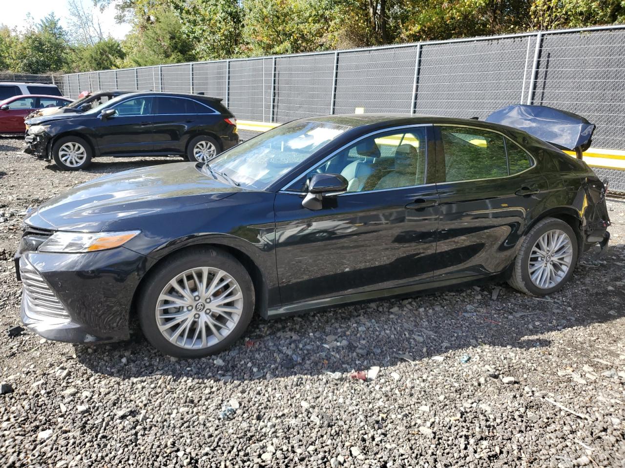 TOYOTA CAMRY HYBRID