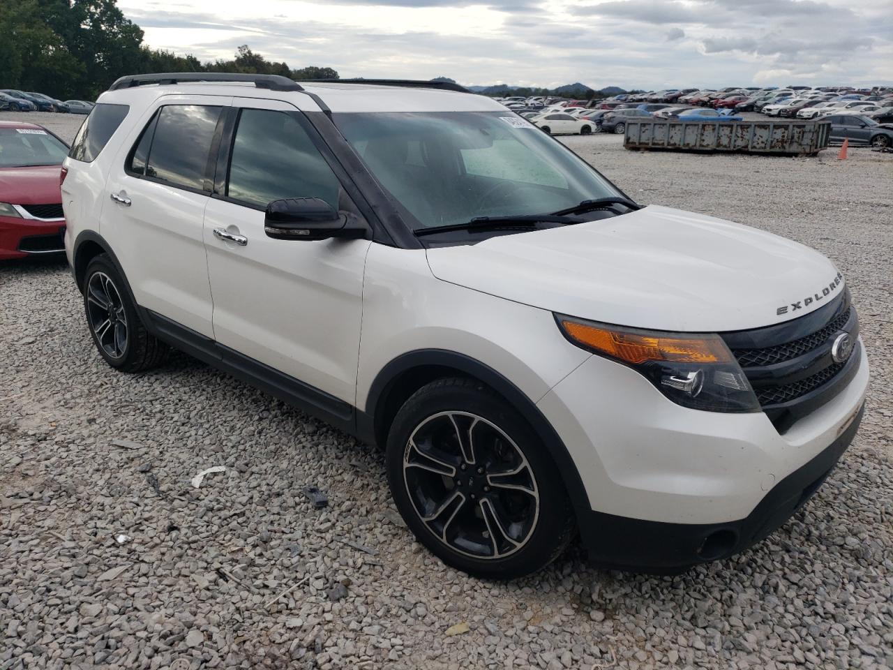 FORD EXPLORER SPORT