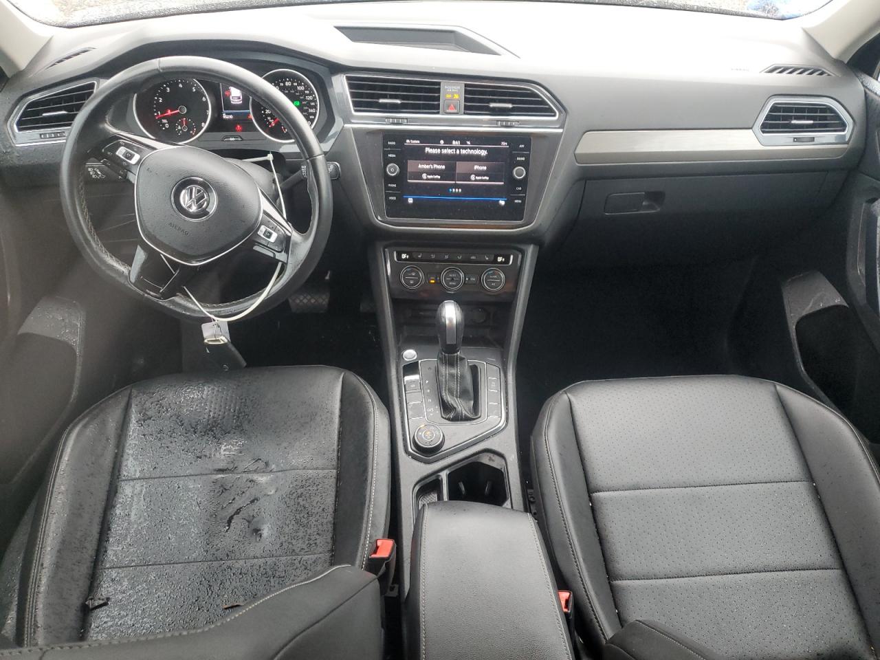 VOLKSWAGEN TIGUAN SE