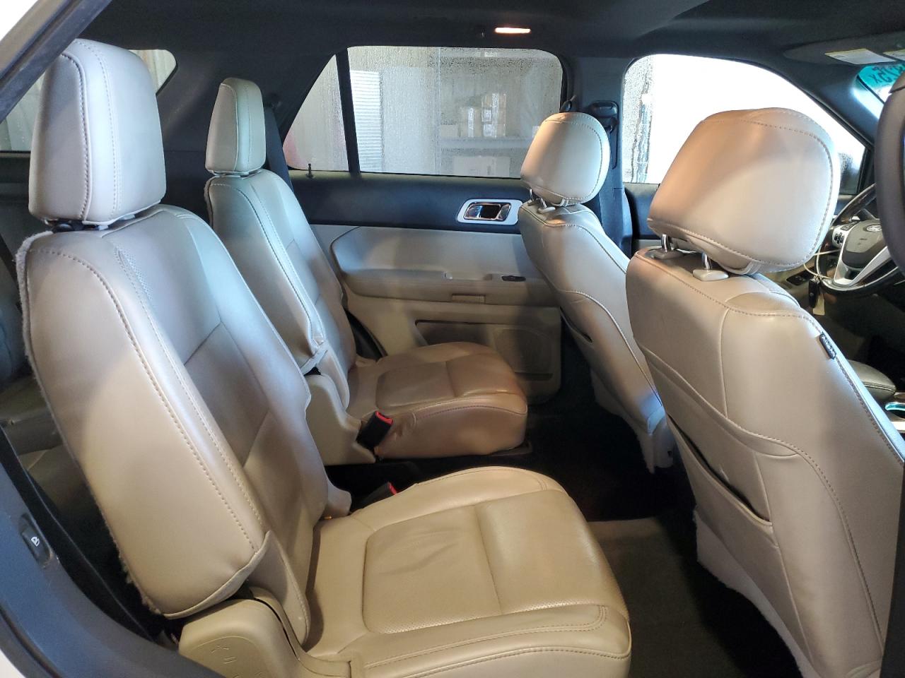 FORD EXPLORER LIMITED