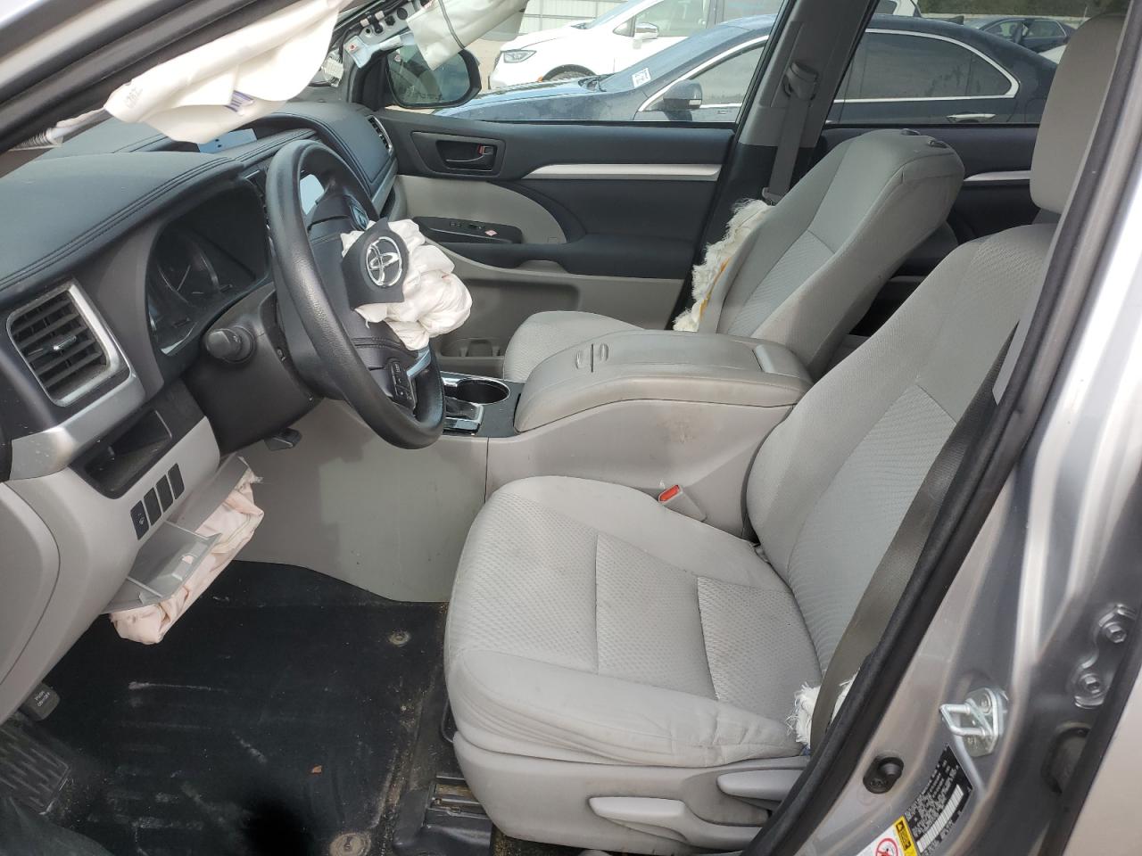 TOYOTA HIGHLANDER LE