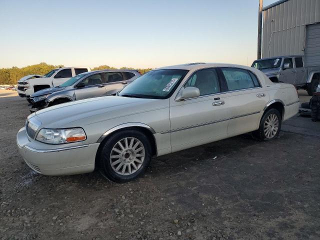 LINCOLN TOWN CAR U