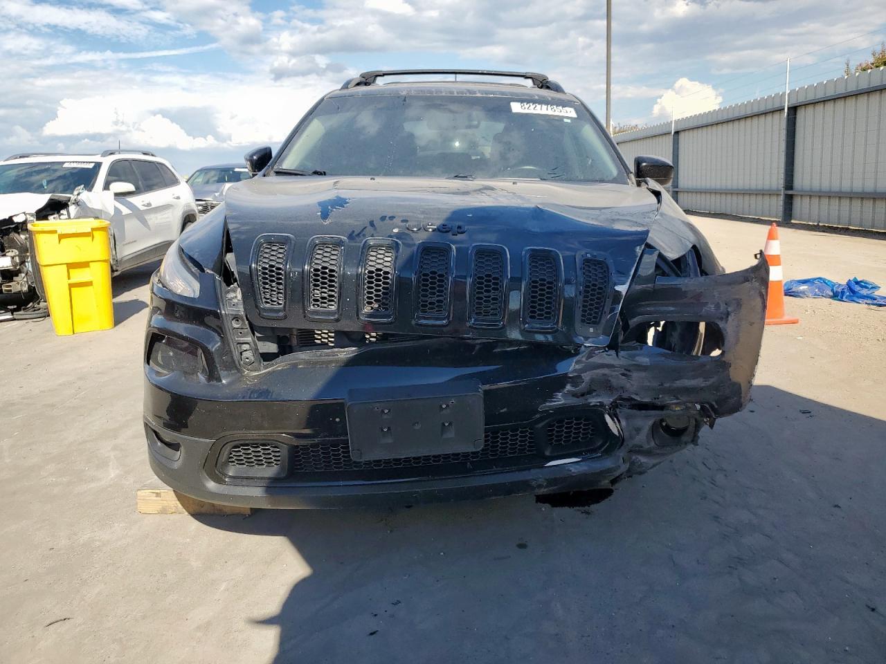 JEEP GRAND CHEROKEE LATITUDE