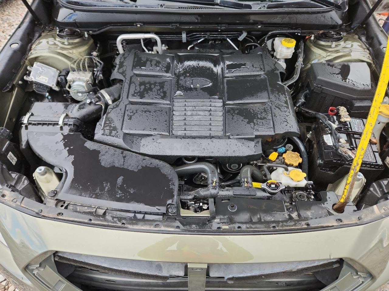 SUBARU OUTBACK TOURING