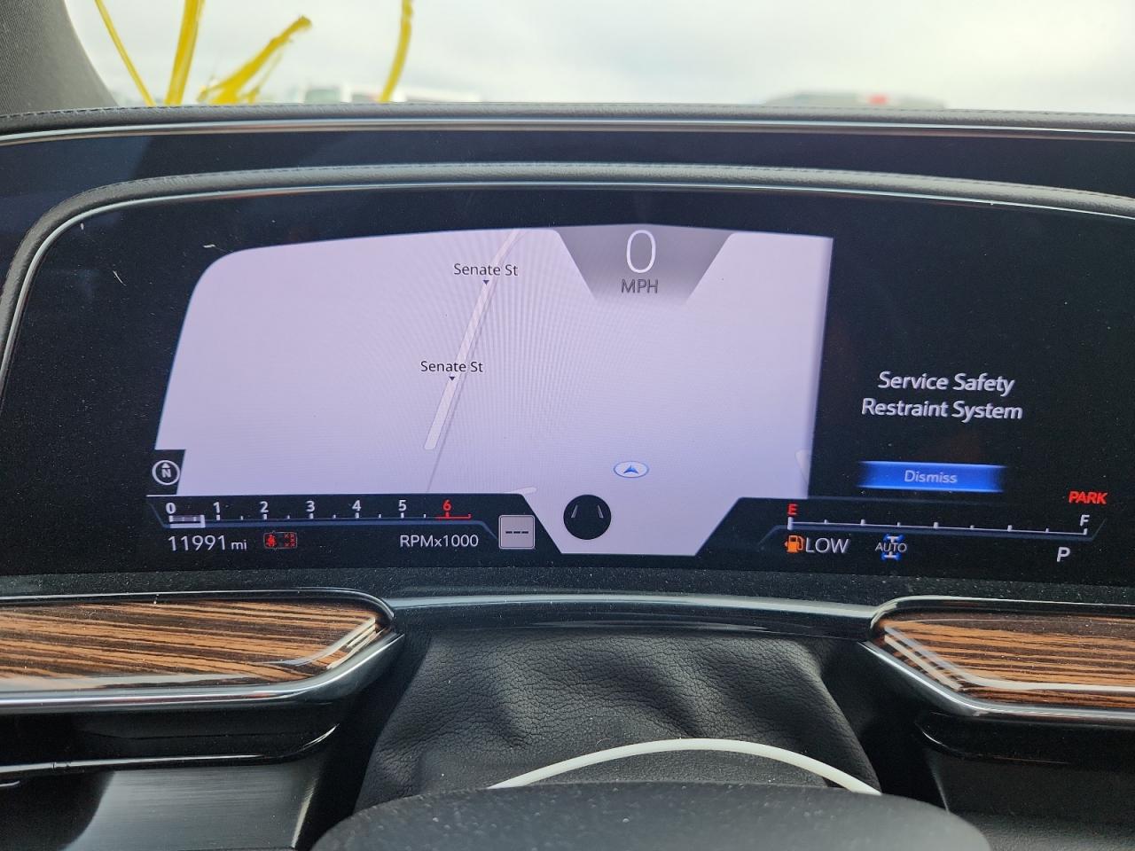 CADILLAC ESCALADE ESV LUXURY