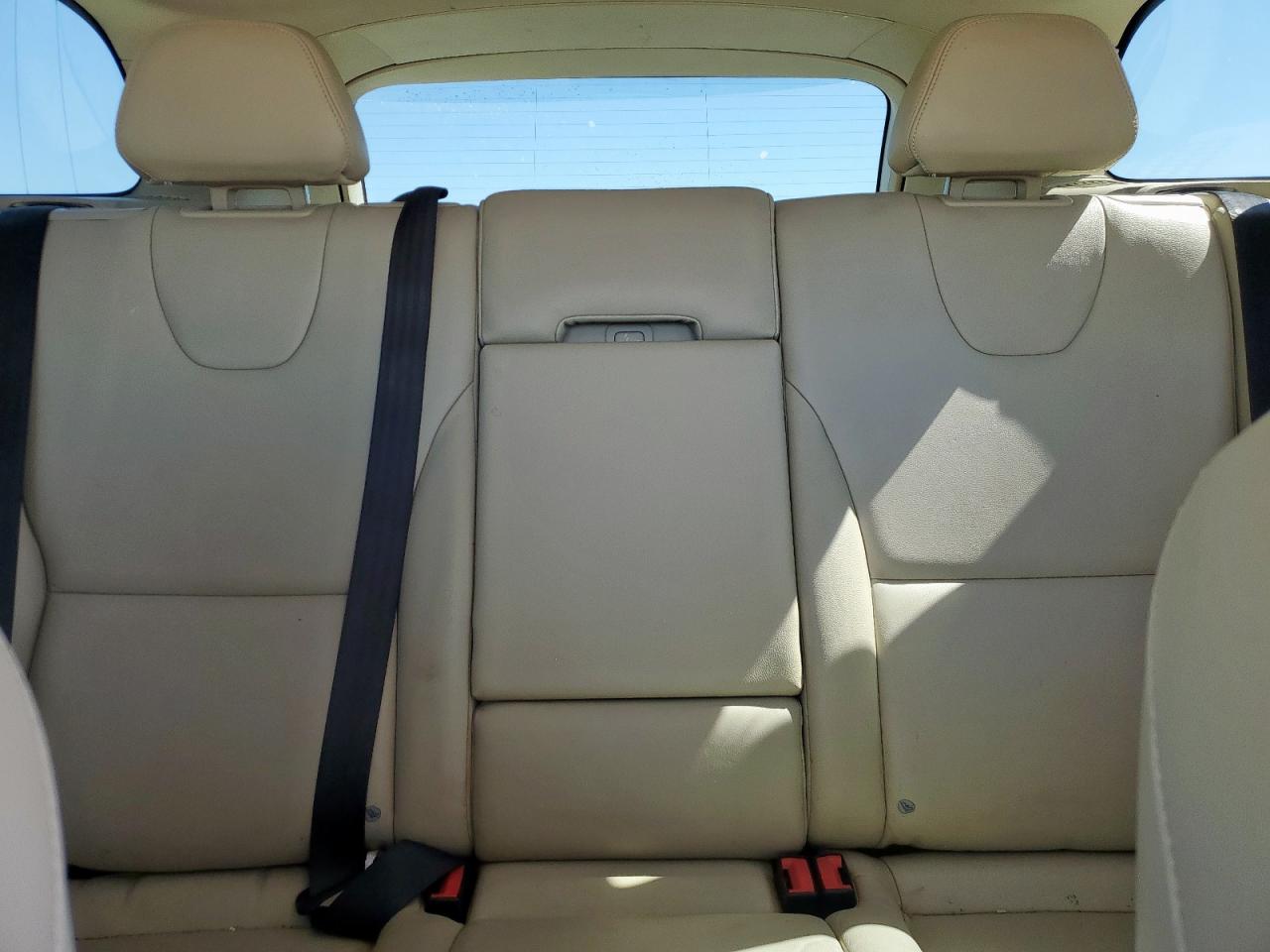 VOLVO XC60 T5 PREMIER