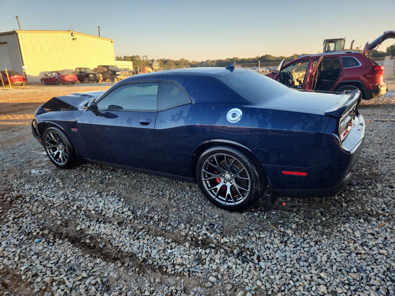 DODGE CHALLENGER SRT 392