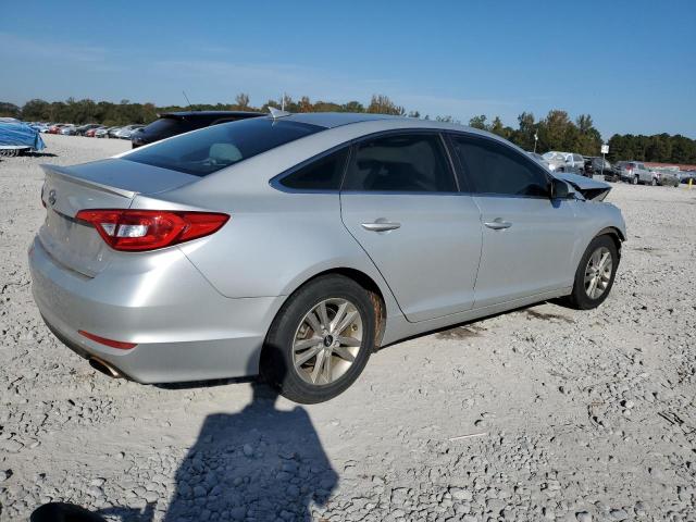 2015 HYUNDAI SONATA SE 5NPE24AF9FH170041