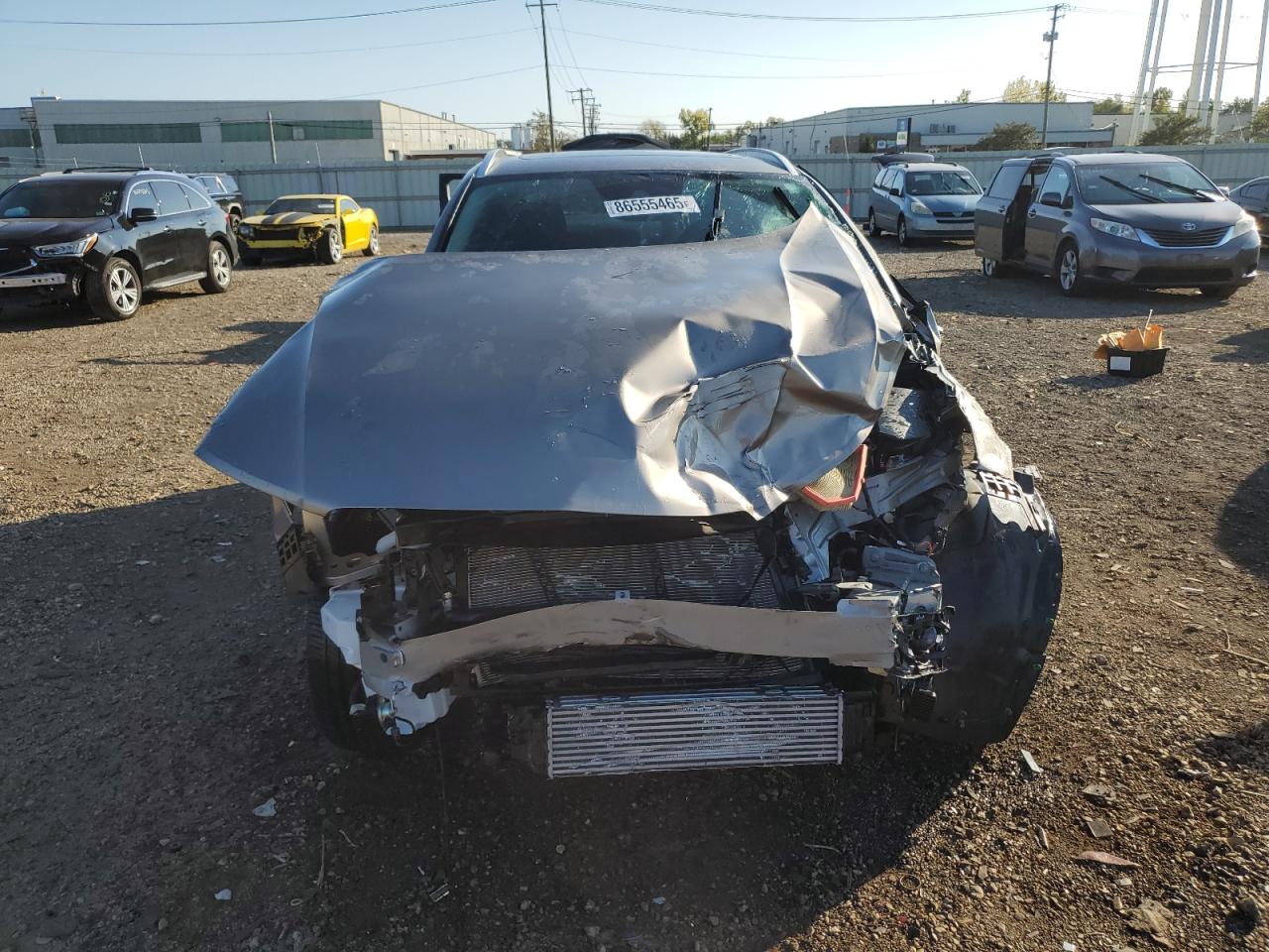 VOLVO XC40 T5 MOMENTUM