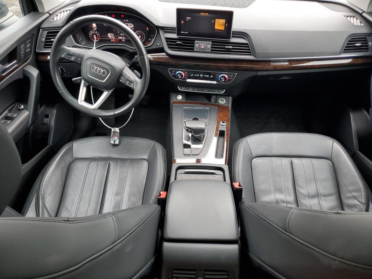 AUDI Q5 PREMIUM PLUS