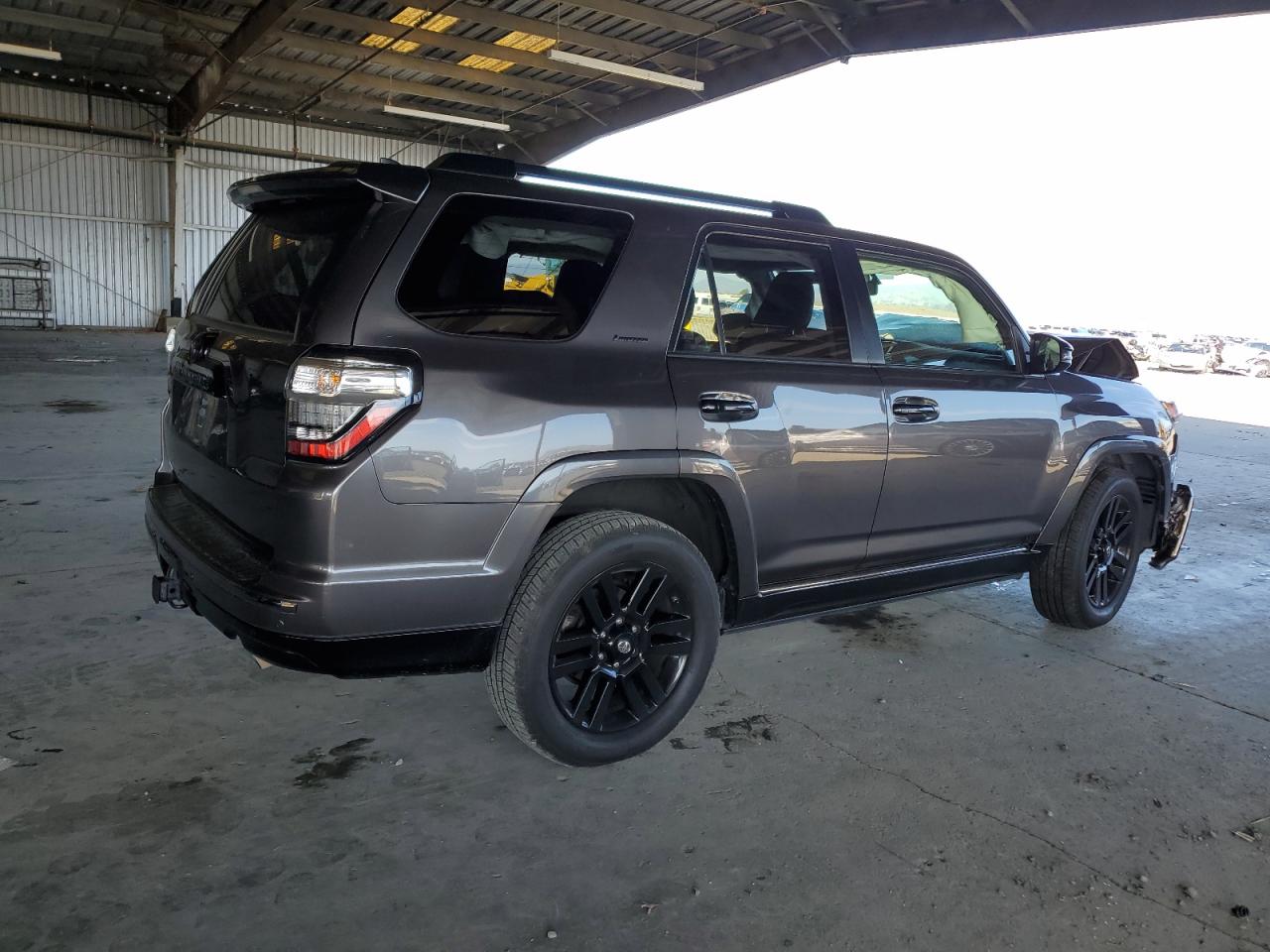 TOYOTA 4RUNNER SR5/SR5 PREMIUM