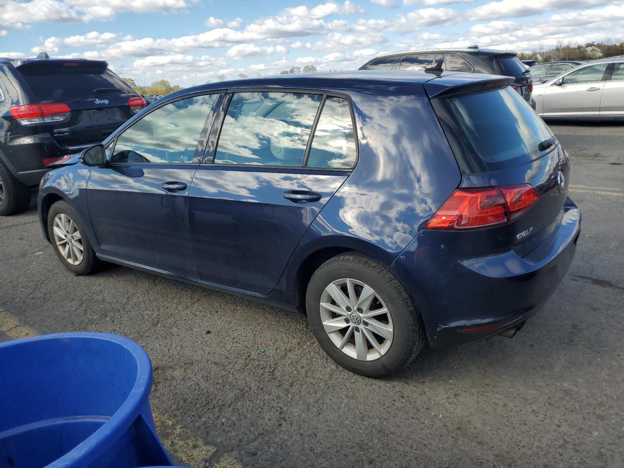 VOLKSWAGEN GOLF S/SE