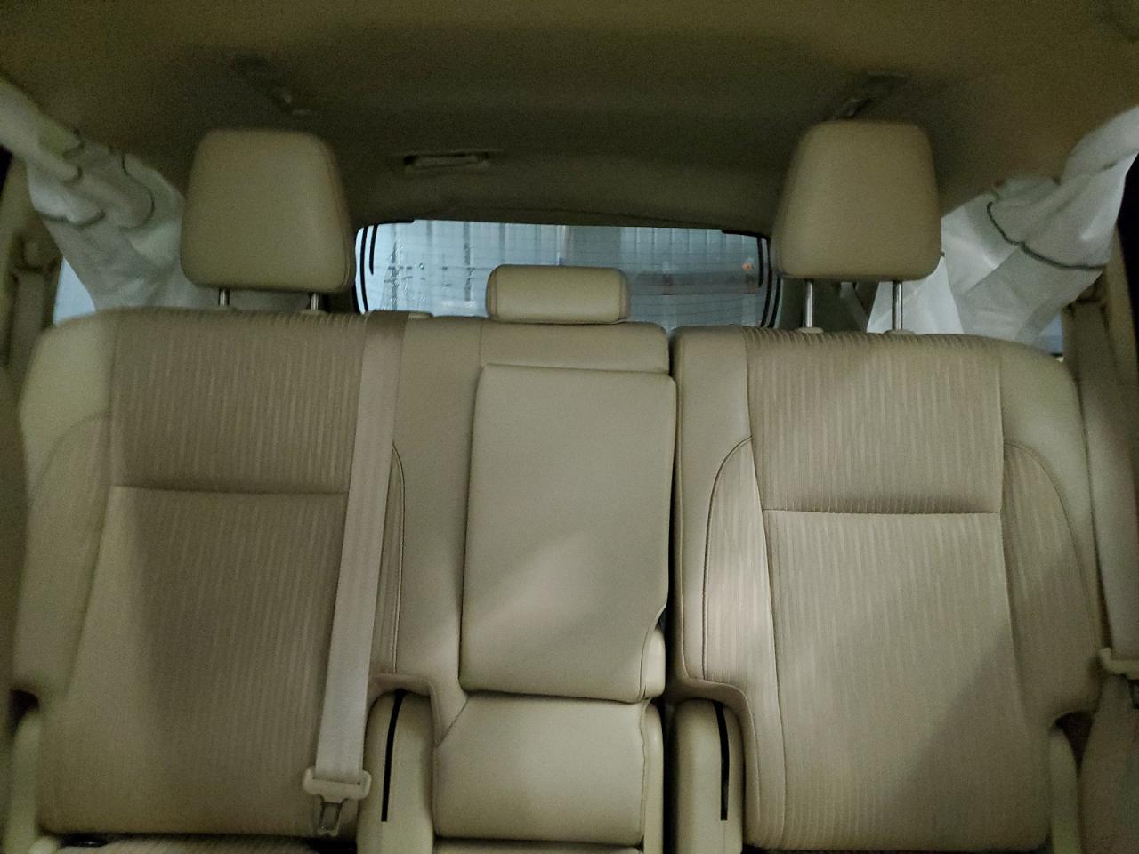 TOYOTA HIGHLANDER LE