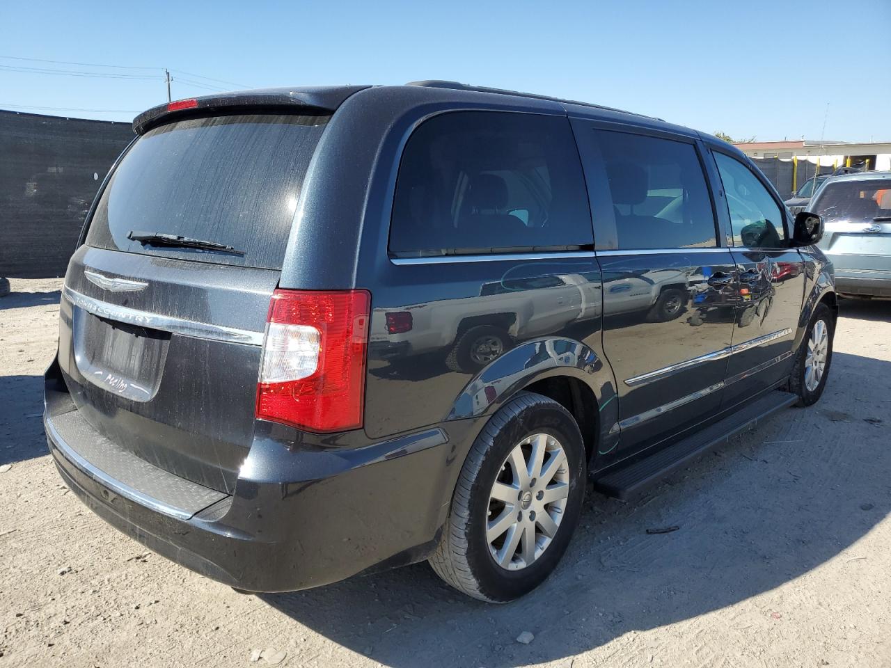 CHRYSLER TOWN & COUNTRY TOURING