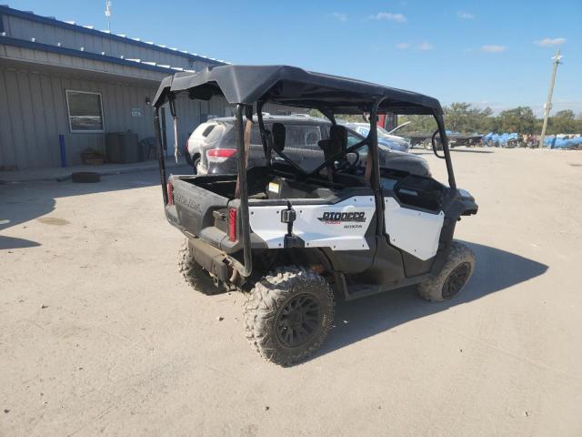 2016 HONDA SXS1000 M5 1HFVE0427G4003277