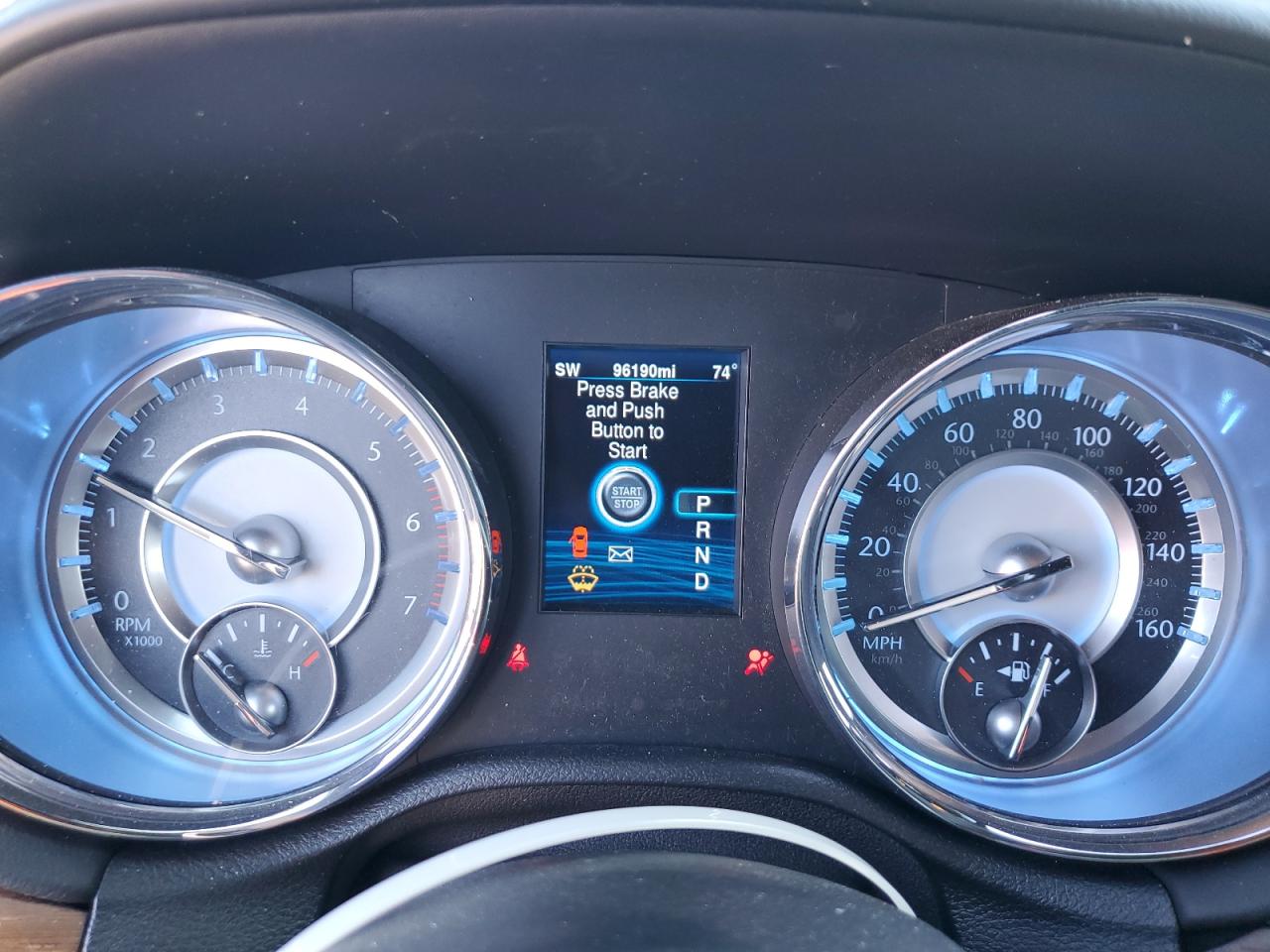 CHRYSLER 300C VARVATOS