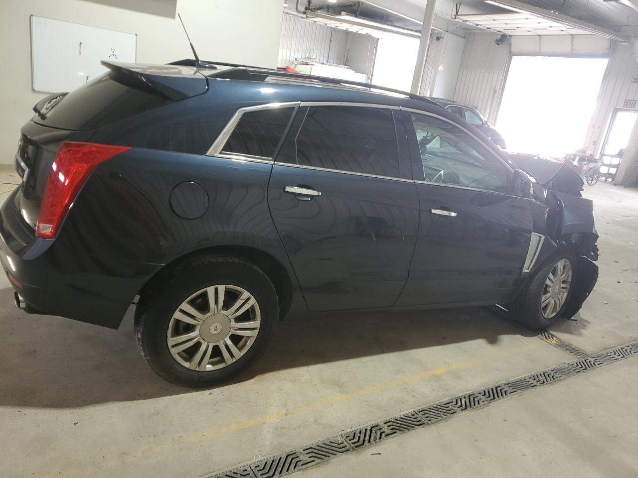 CADILLAC SRX