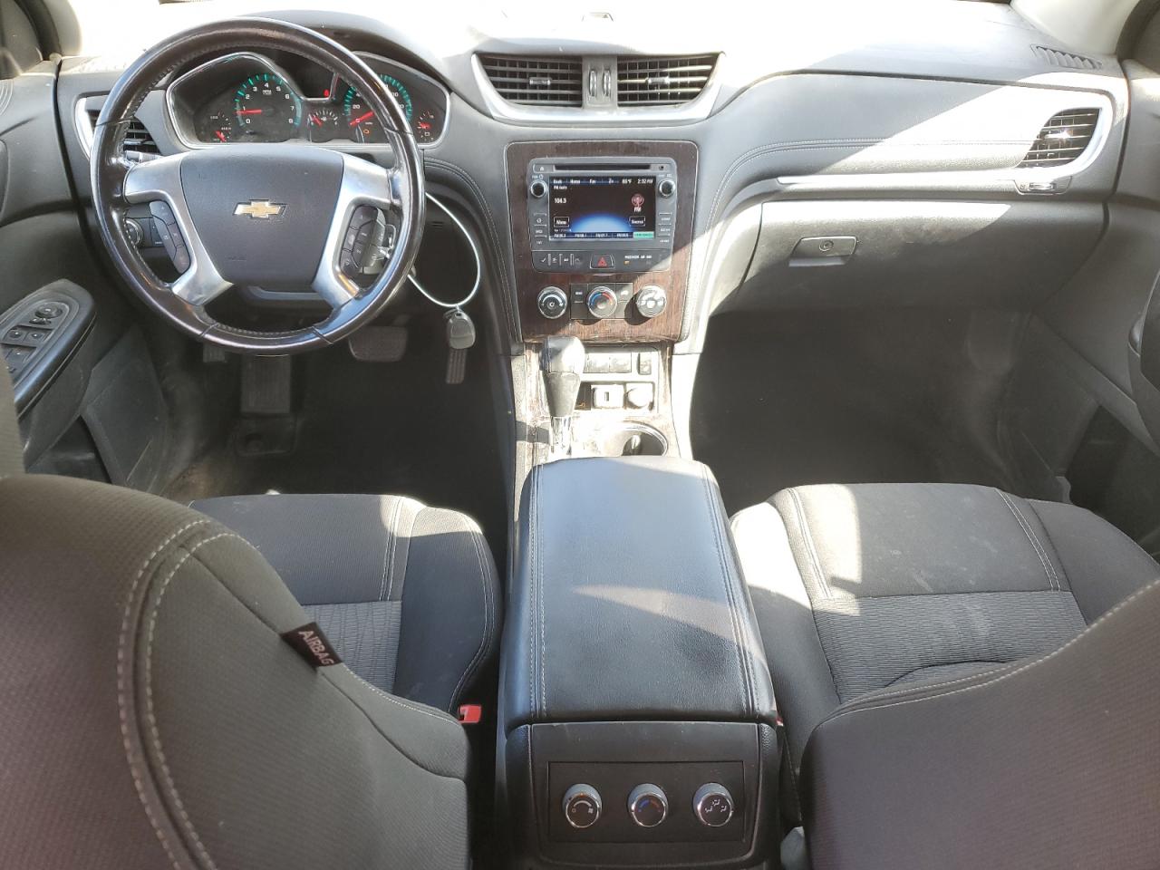 CHEVROLET TRAVERSE LT