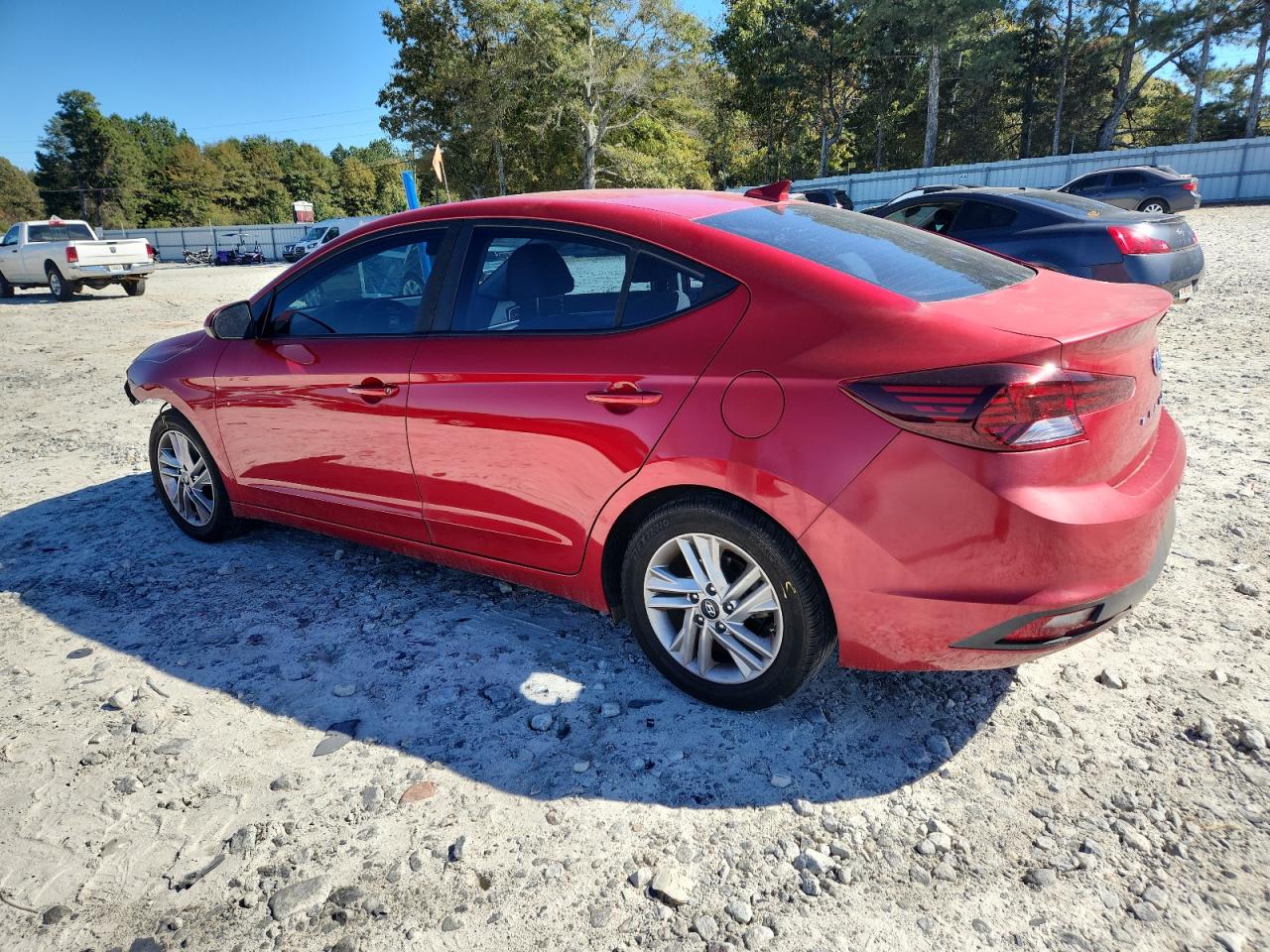 HYUNDAI ELANTRA SEL