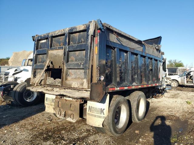 2011 FREIGHTLINER M2 106 MED #3284113545