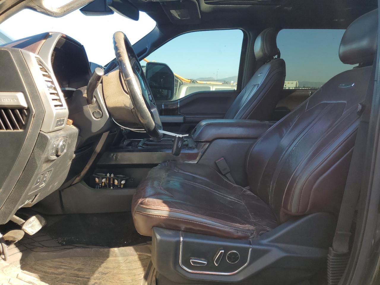 FORD F-450 SUPER DUTY