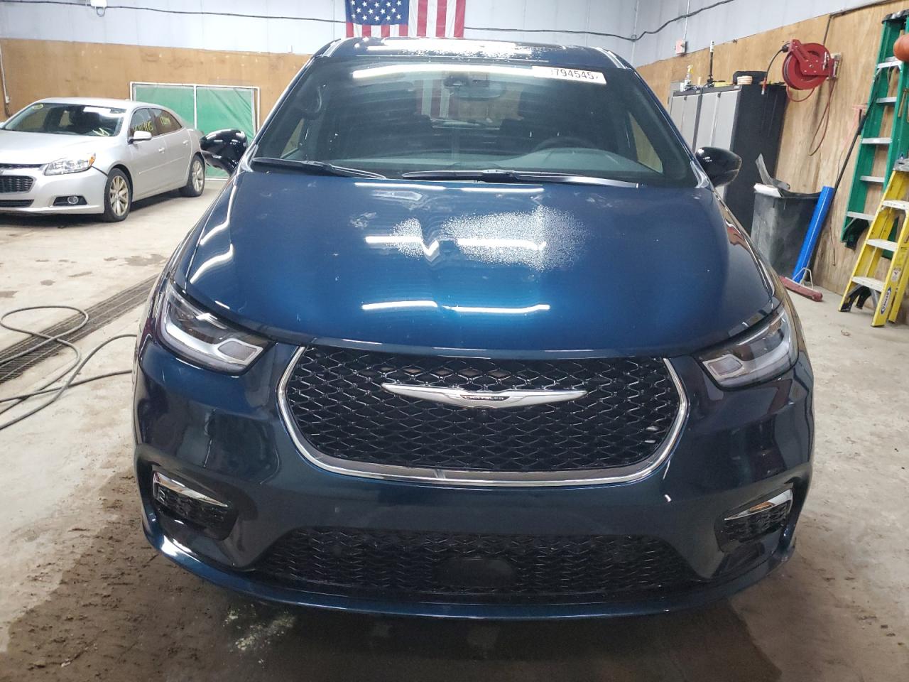 CHRYSLER PACIFICA SELECT