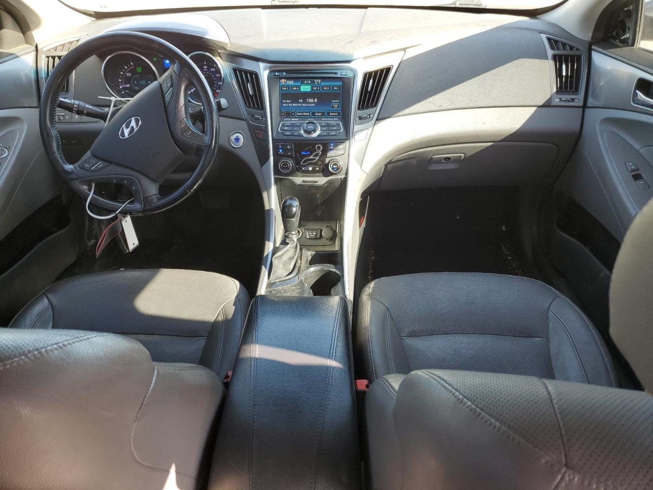 HYUNDAI SONATA HYBRID