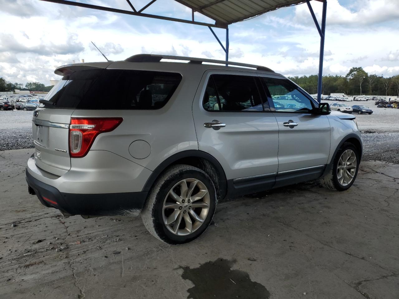 FORD EXPLORER XLT