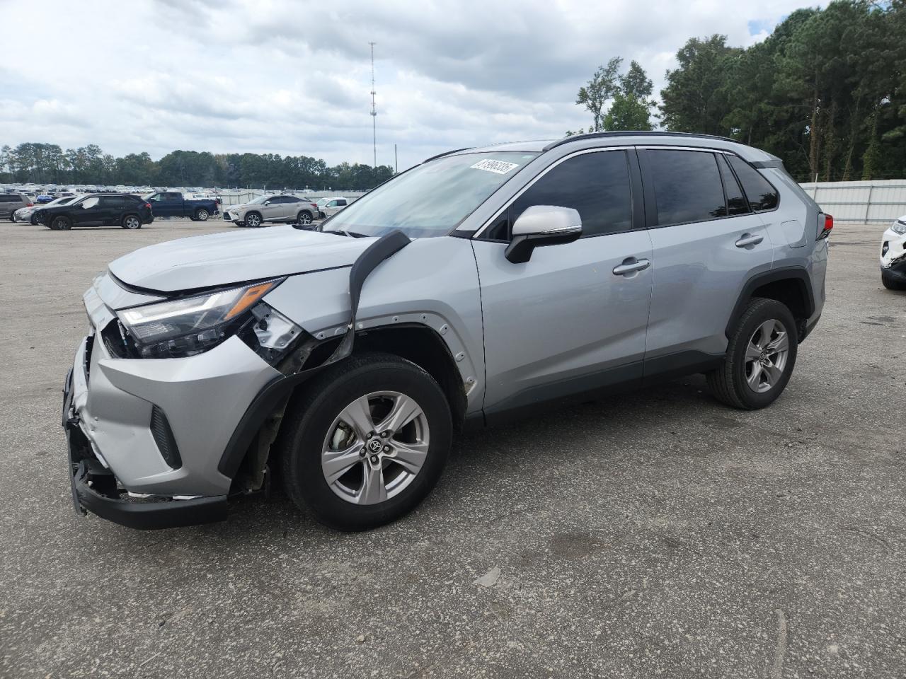 TOYOTA RAV4 XLE