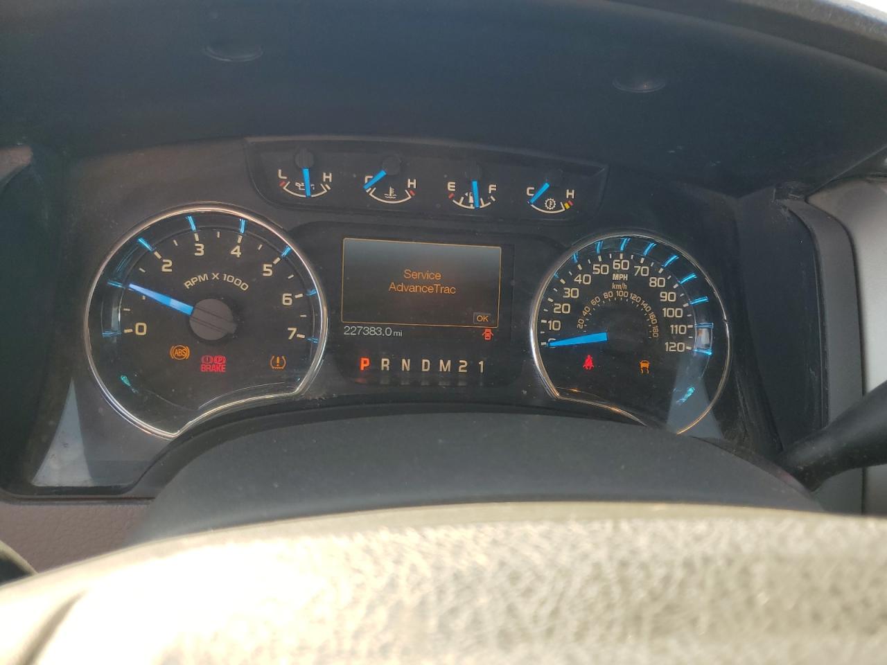 FORD F-150 SUPER CAB