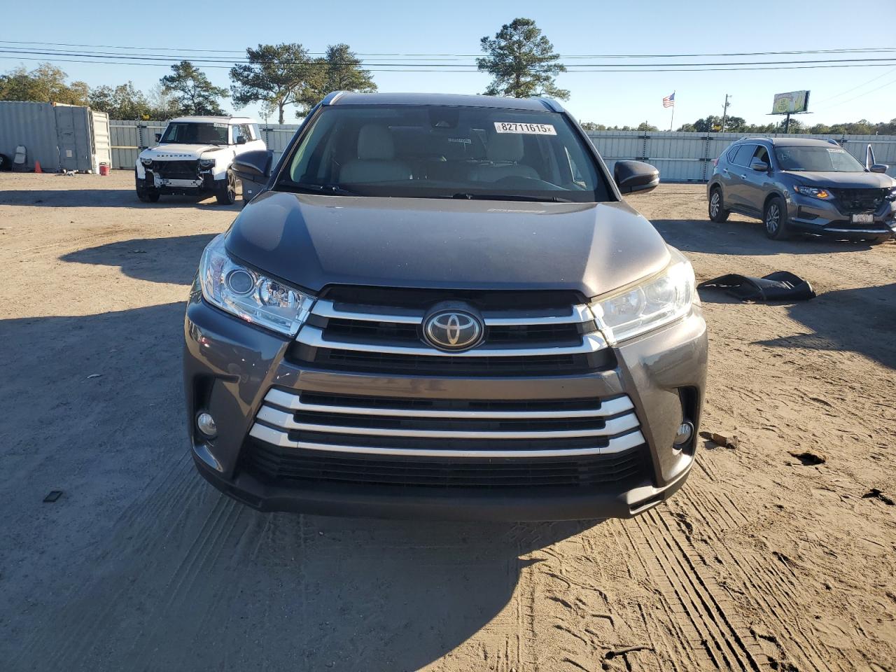 TOYOTA HIGHLANDER SE