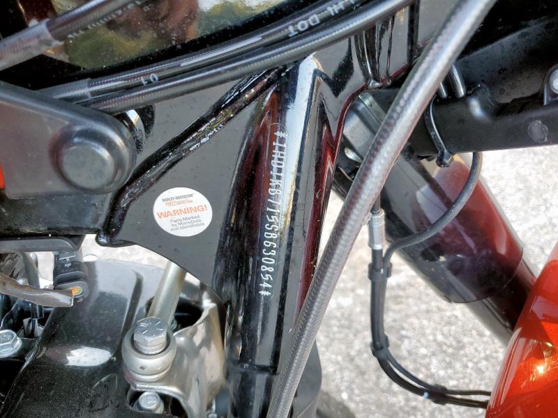 2025 HARLEY-DAVIDSON FLHX 1HD1KB715SB630854