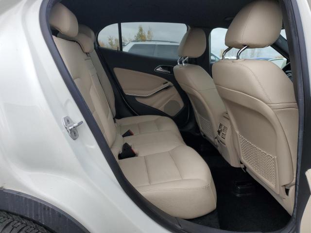 2015 MERCEDES-BENZ GLA 250 4M - WDCTG4GB1FJ061295