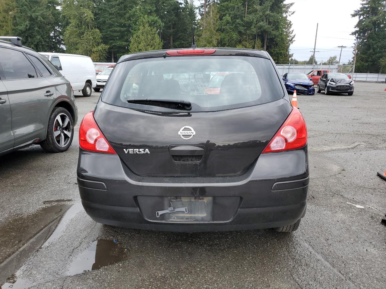 NISSAN VERSA S
