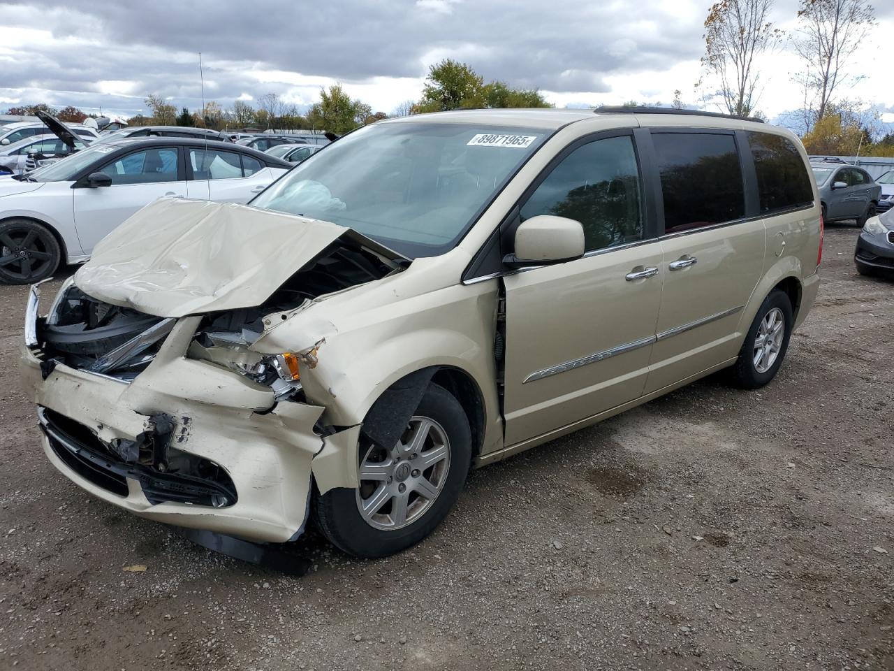 CHRYSLER TOWN & COUNTRY TOURING