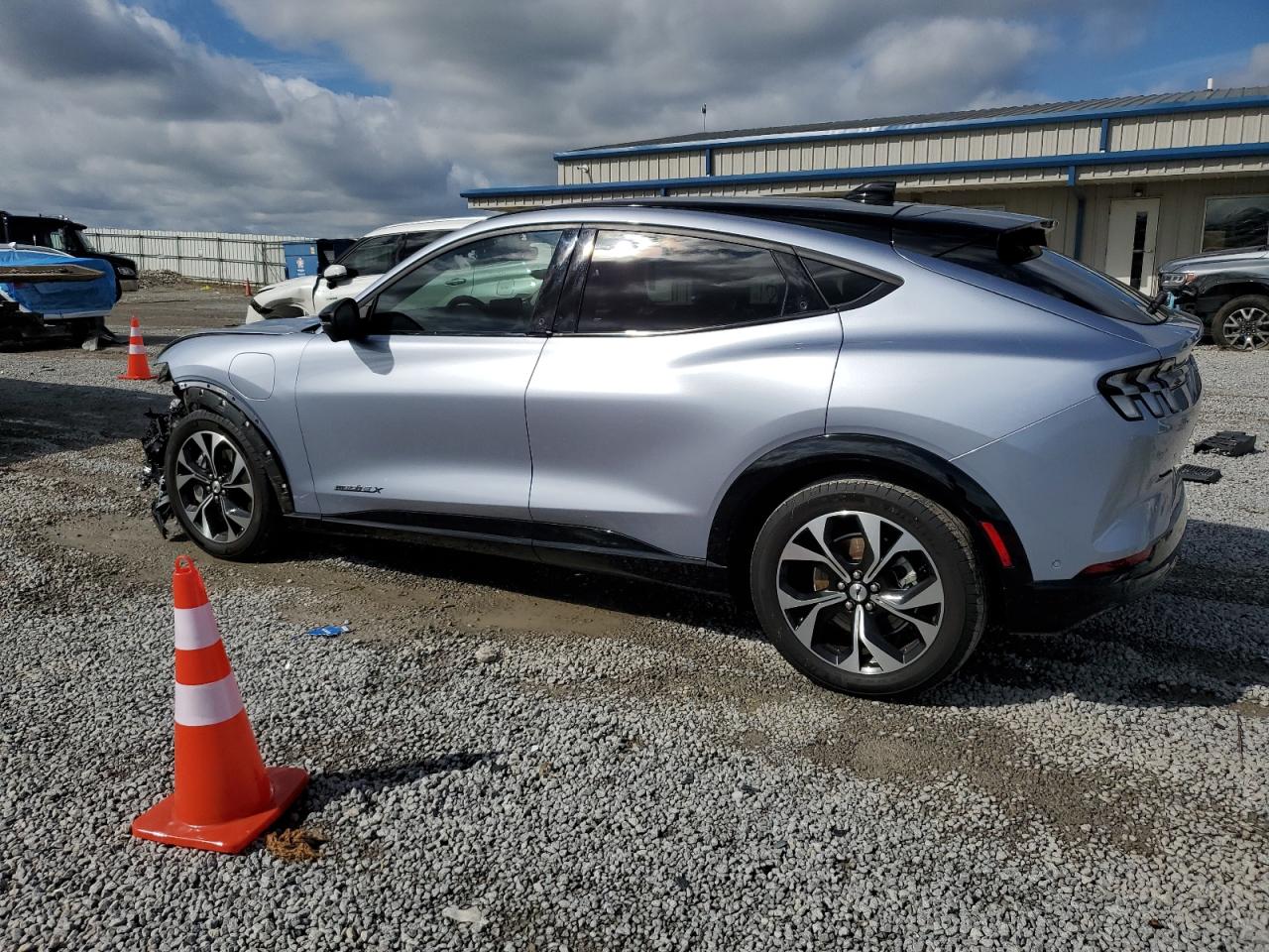 FORD MUSTANG PREMIUM