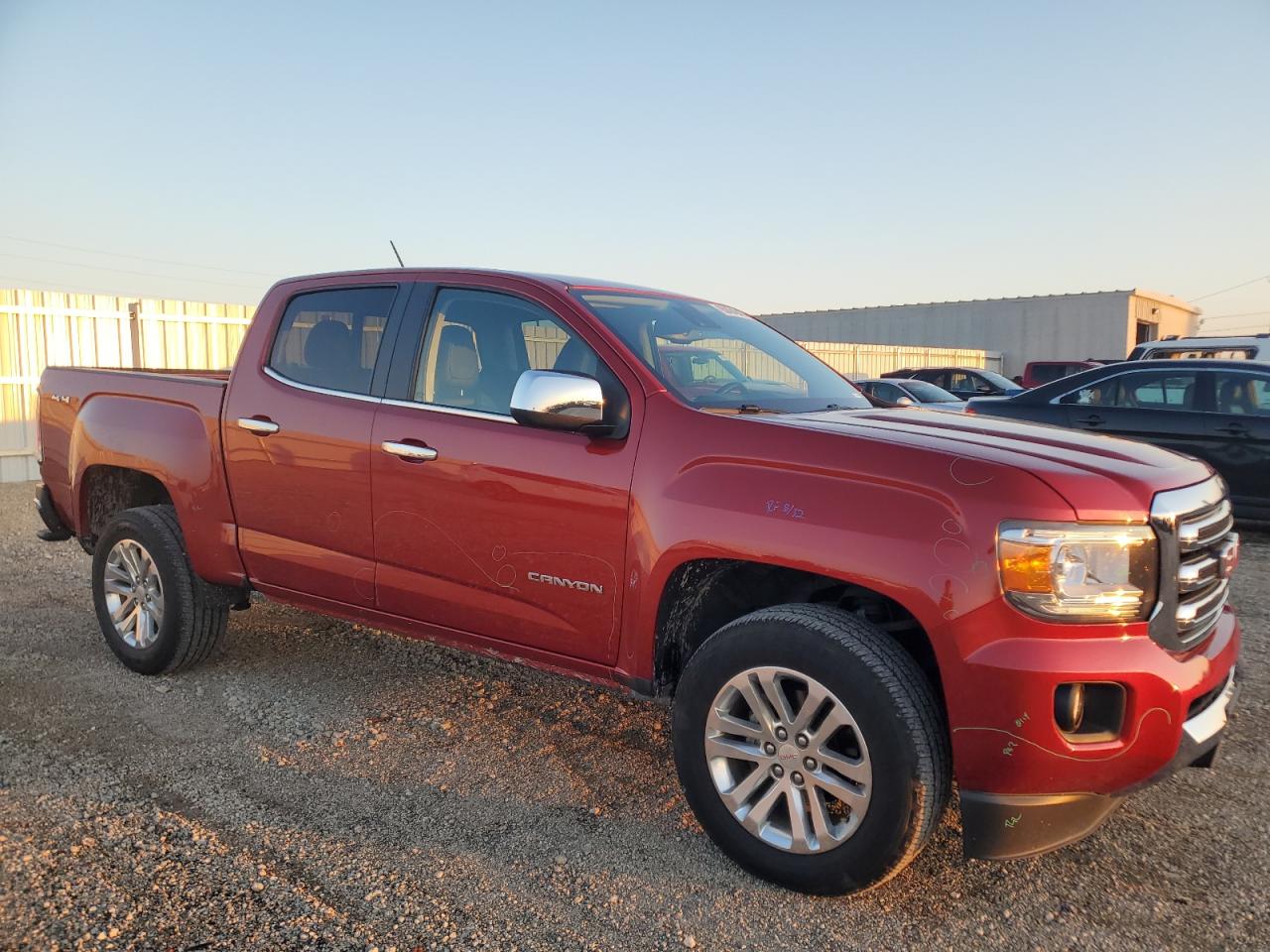 GMC CANYON SLT