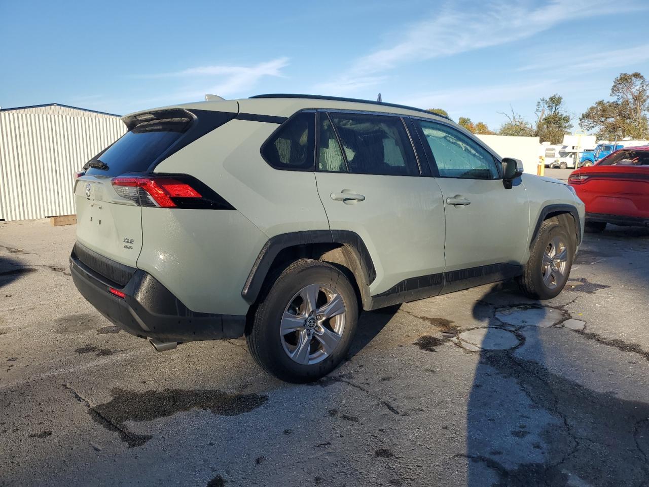 TOYOTA RAV4 XLE