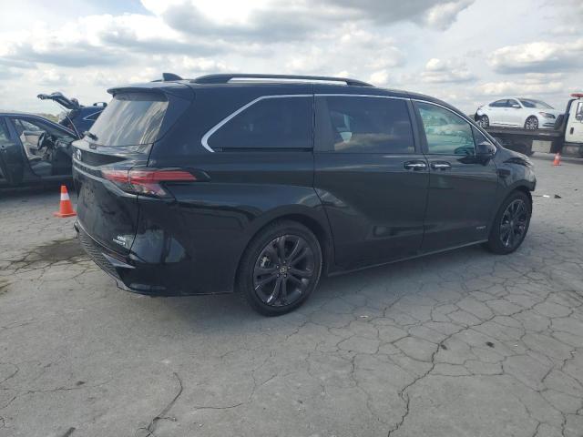 2021 TOYOTA SIENNA XSE 5TDDRKEC2MS012532
