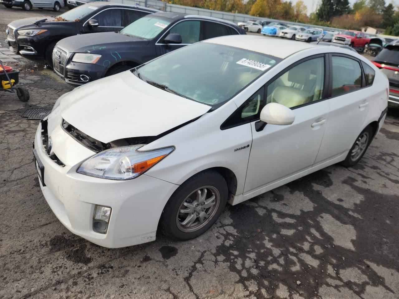 TOYOTA PRIUS