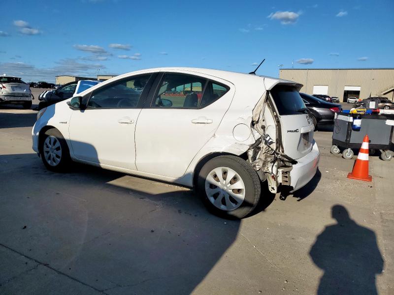 2014 TOYOTA PRIUS C - JTDKDTB33E1063049