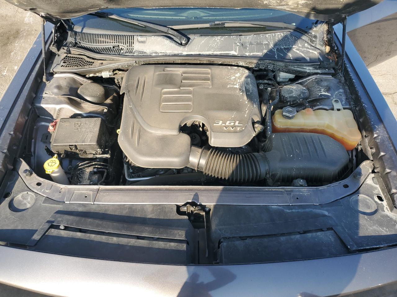 DODGE CHALLENGER SXT PLUS