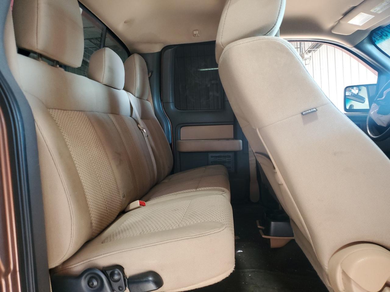 FORD F-150 SUPER CAB